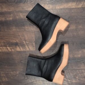 Charlotte Stone isla black tejus 13